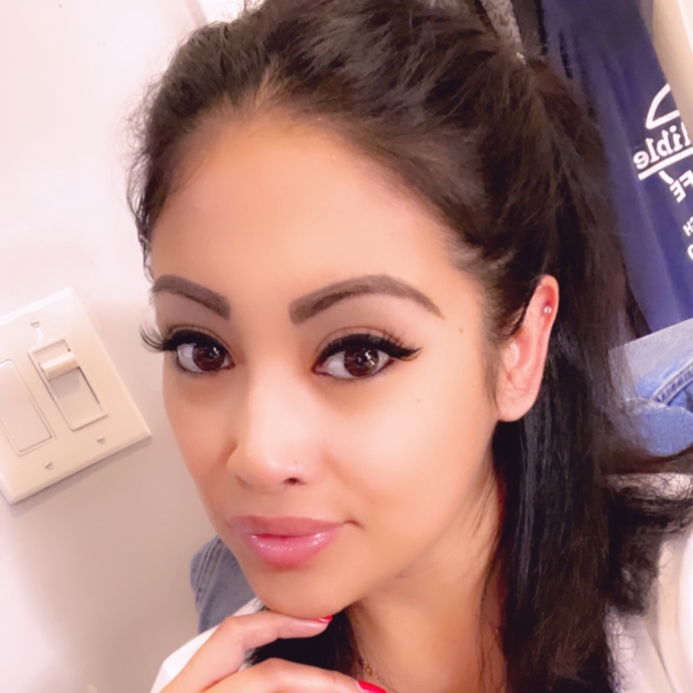 Meet your Posher, Cindy